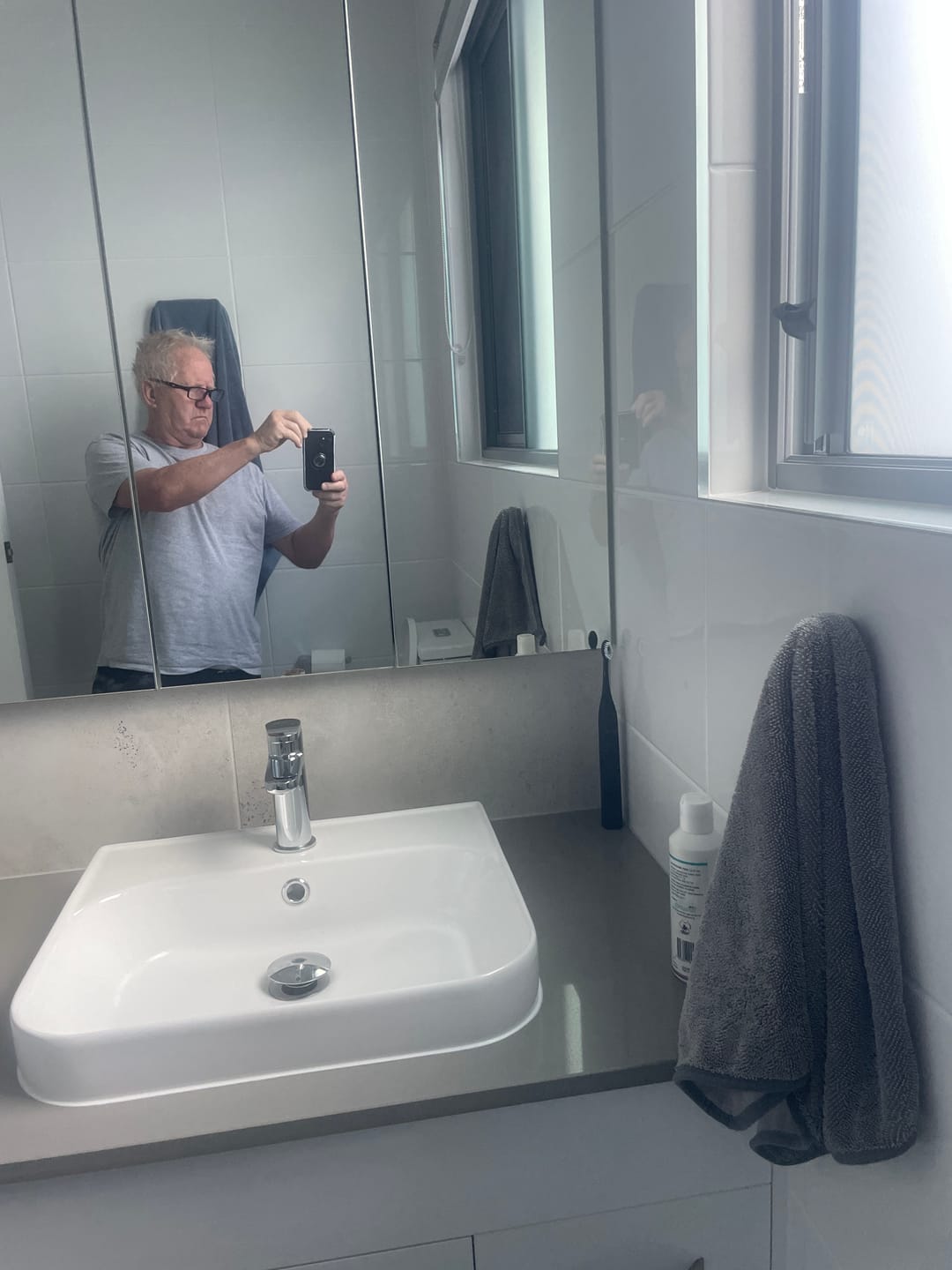 Fotografie k původní recenzi